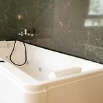 Appart Hotel Spa Perpignan *