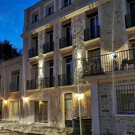 Appart Hotel Spa Perpignan Hotel apartamentowy 4*