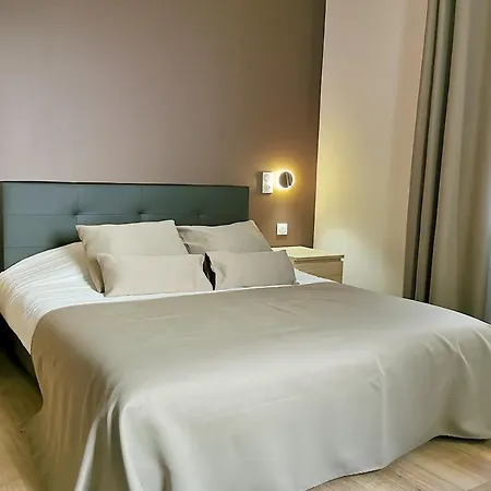 Appart Hotel Spa Perpignan *