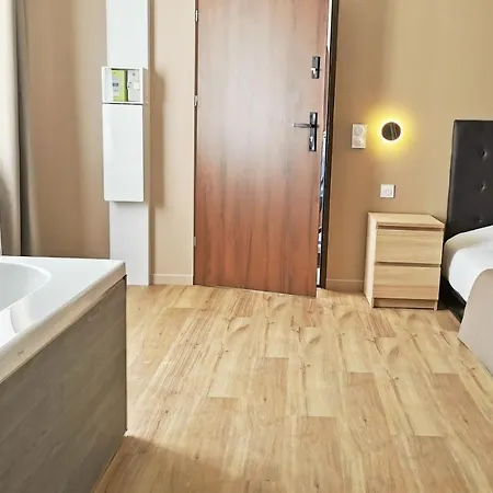 Appart Hotel Spa Perpignan Hotel apartamentowy