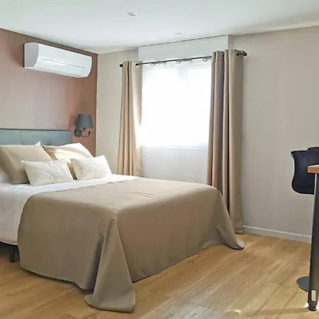 Appart Hotel Spa Perpignan *