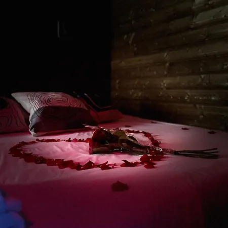 Appart Hotel Spa Perpignan Hotel apartamentowy 4*