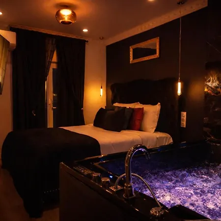 Appart Hotel Spa Perpignan Apartment *