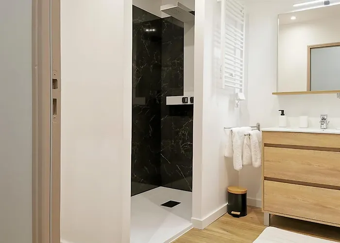 Appart Hotel Spa Perpignan *