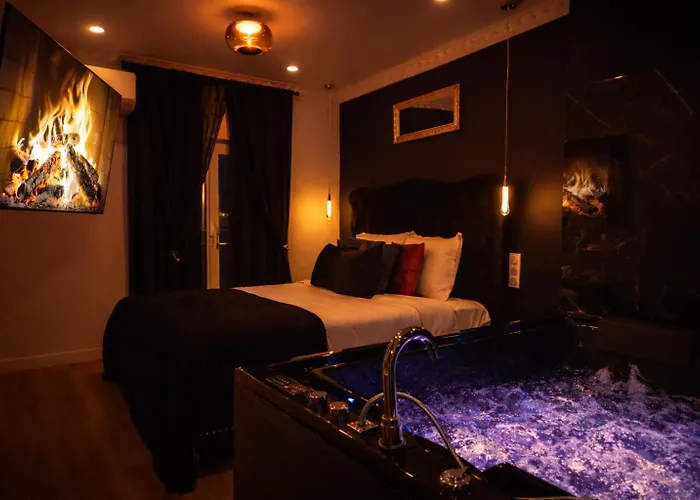 Appart Hotel Spa Perpignan Apartment *